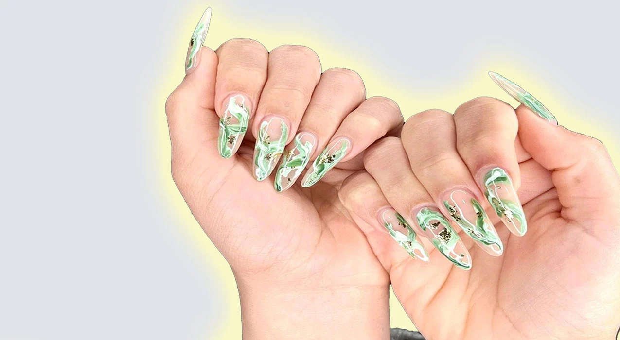 26+ Clear Nail Designs To Try With Nail Trends 2024