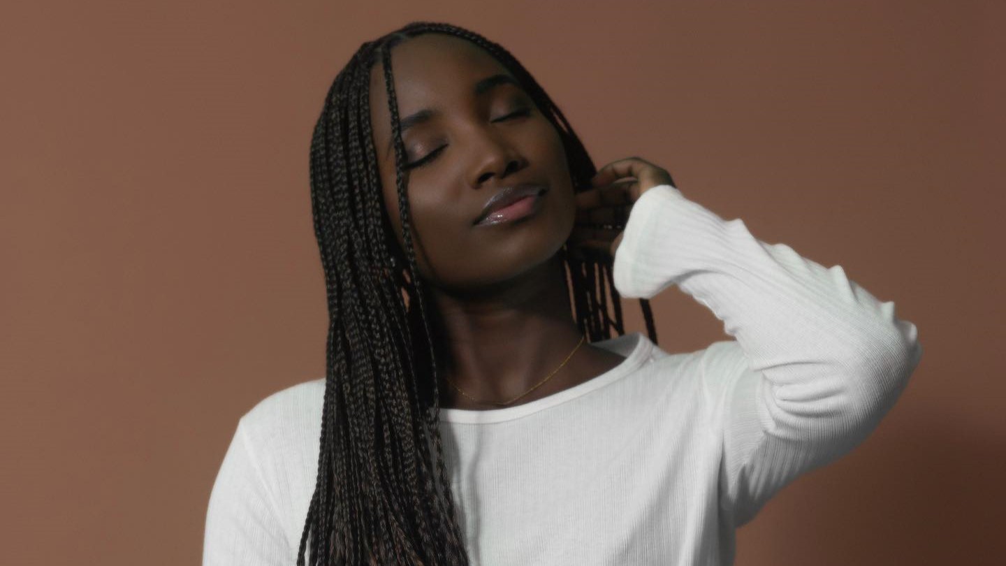 Unique Senegalese Twist Hairstyles for a Distinctive Look